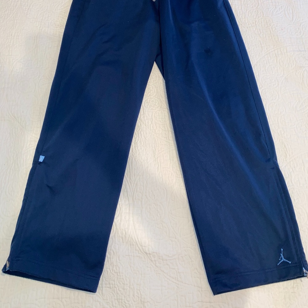 Jordan pants size medium color navy